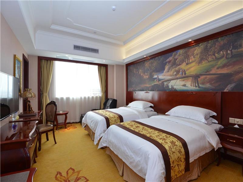 Vienna International Hotel Shanghai International Tourism And Resorts Zone Экстерьер фото